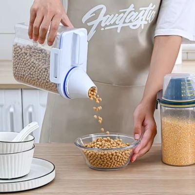 distributeur-de-croquettes-pour-chat-exacte