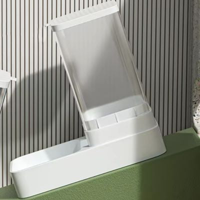 distributeur-de-croquettes-pour-chat-gravitation