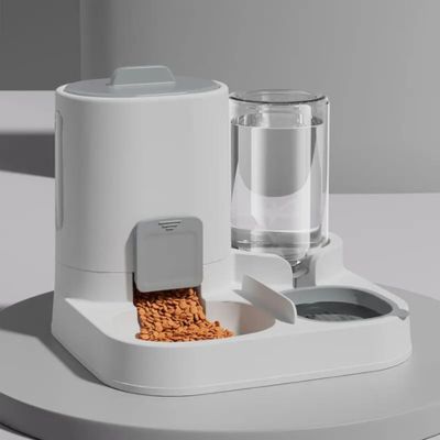 distributeur de croquettes pour chat gris mat