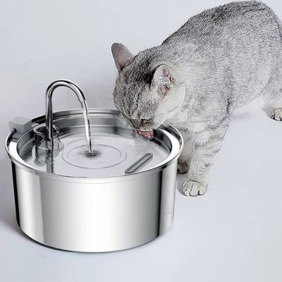 fontaine-a-eau-chat-languette