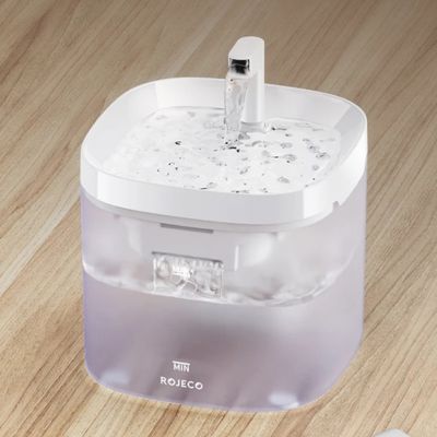 fontaine-a-eau-pour-chat-de-base