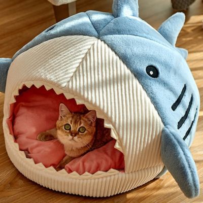 niche pour chat ouverture dents